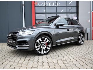 Audi Q5 55 TFSI e S-Line Quattro Competition | Luchtvering | Pano | B&O | Stoelmassage | Matrix Led | Afgevlakt Stuur | Virtual Cockpit | Alcantara | Dode Hoek | Ambient Sfeerverlichting+ | Zwenkbare Trekhaak | Camera | Keyless