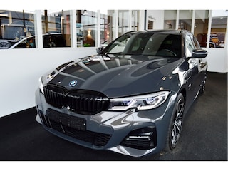BMW 3-serie Touring 330e Hybride M-Sportedition | Dravitgrau !