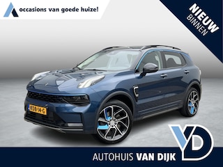 Lynk & Co 01 1.5 | Pano.Dak/Adapt.Cruise/Clima/Stoelverw./Navi/Apple CarPlay-Android Auto/Afn.Trekhaak