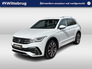 Volkswagen Tiguan 1.4 TSI 245pk eHybrid R-Line DSG Automaat / Navigatie / LM 20 inch / Parkeersensoren / Camera A / Elektr klep / Trekhaak