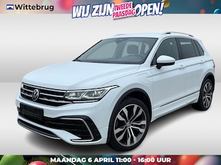 Volkswagen Tiguan 1.4 TSI 245pk eHybrid R-Line DSG Automaat / Navigatie / LM 20 inch / Parkeersensoren / Camera A / Elektr klep / Trekhaak