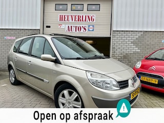 Renault Scénic 2.0-16V Tech Line 7p. | PANO | CLIMA | PDC | TREKHAAK