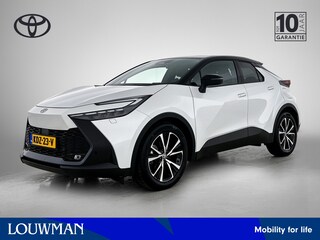 Toyota C-HR 1.8 Hybrid 140 First Edition I Stuur- en stoelverwarming I Voorruitverwarming I Bi-tone kleurstelling Toyota-paasweekend