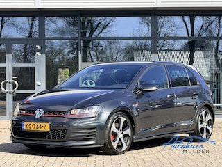 Volkswagen Golf 2.0 TSI GTI Performance | DSG | Navi | Trekhaak | Led | Stoelverwarming | 1e Eigenaar