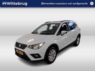 Seat Arona 1.0 TSI 95pk Style Business Intense / Navigatie / Park Assist / LM 16 inch / Camera A / APP Connect