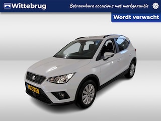 Seat Arona 1.0 TSI 95pk Style Business Intense / Navigatie / Park Assist / LM 16 inch / Camera A / APP Connect