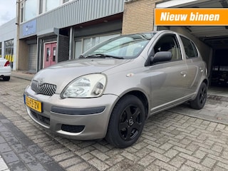 Toyota Yaris 1.0 VVT-i Idols 5DRS AIRCO LMV TOP CONDITION NAP APK 2-2027