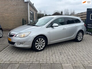 Opel Astra Sports Tourer 1.4 Turbo Cosmo | nieuwe apk |