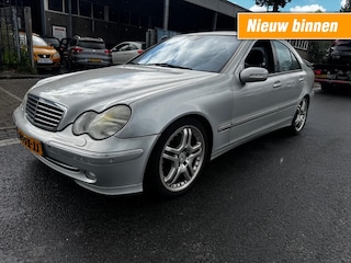 Mercedes-Benz C240 Elegance LEER SCHUIFDAK MOTOR NOT GOOD