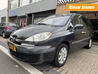 Peugeot 807 3.0 ST Premium 7 pers LEER CLIMA PDC LMV RIJDT GOED NAP APK 6-2026