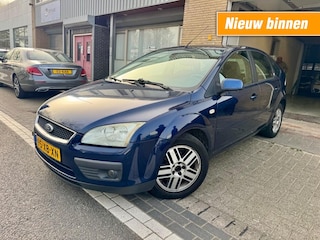 Ford Focus 1.6-16V Ghia CLIMSA LMV RIJDT GOED NAP APK 1-2027
