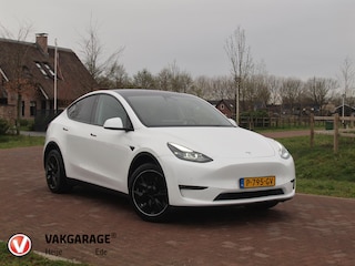 Tesla Model Y Long Range AWD 75 kWh NL-Auto | Panoramadak | 360 Camera | Full Self Driving Computer 3 | Apple Carplay |