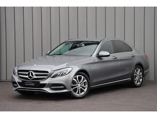 Mercedes-Benz C-klasse 180 Prestige | 156PK | Sfeerverlichting | Burmester | ILS | Trekhaak | Stoelverwarming | Cruise | 2014.