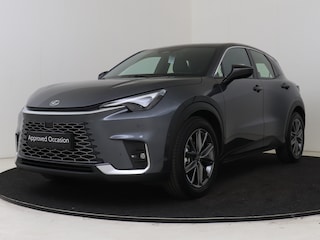 Lexus LBX Relax 2WD Advanced Pack | HUD | 360 Camera