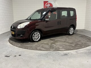 Fiat Doblò 1.4 Emotion, 2e eigenaar, Clima, Cruise control, Parkeersensoren, Isofix, Opklapbare achterbank, Blue tooth, Prijs incl. Apk, beurt en 3 mnd garantie
