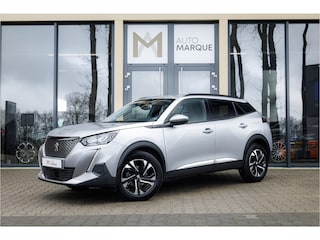 Peugeot 2008 1.2 PureTech | Allure | 2e Paasdag OPEN OP AFSPRAAK! | 17" LM Velgen | Achteruitrijcamera | Trekhaak | Apple CarPlay | LED | Climate Control | Parkeersensoren |