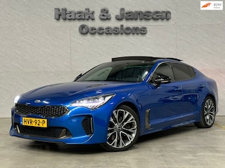 Kia Stinger GT-Line 2WD - Pano - Leder - Adaptive - Trekhaak - Stoelverwarming - Harman Kardon