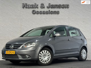 Volkswagen Golf Plus 1.6 Trendline - Cruisecontrol - Stoelverwarming - Radio