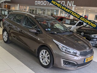 Kia Ceed cee'd Sportswagon 1.6 GDI ComfortPlusLine Navigator Airco, Cruise Control, Trekhaak, Stuurbekrachtiging