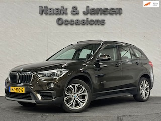 BMW X1 SDrive18i Executive Panoramadak Harman kardon