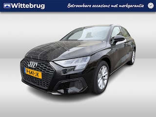 Audi A3 Sportback 30 TFSI Pro Line App-connect / PDC / LED verlichting / Clima / Cruise control / LM velgen