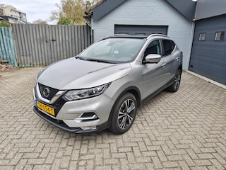 Nissan Qashqai 1.2 N-Connecta,Automaat,Panoramadak,Cruise control,Parking system,Achteruitrijcamera,Climate control
