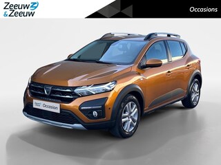 Dacia Sandero Stepway 90PK TCe Comfort | Navigatiesysteem Full Map | Camera | Parkeersensoren | Climate Control | Apple CarPlay/Android Auto | Full LED | Armsteun | Elektrische Ramen & Spiegels |