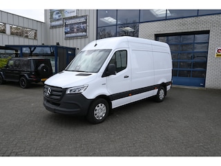Mercedes-Benz Sprinter 320 L2H2 Select 81kWh LED, Smartphone integratie, Navigatie, Trekhaak, Etc.