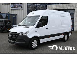 Mercedes-Benz Sprinter 320 L2H2 Select 81kWh LED, Distronic, Smartphone integratie, Navigatie, Trekhaak, Etc.