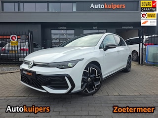 Volkswagen Golf 1.5 eTSI R-Line Edition | Met o.a. panoramadak, AppleCarPlay/AndroidAuto, IQ lights en digitaal dashboard