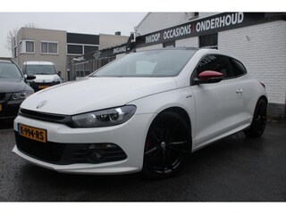 Volkswagen Scirocco 2.0 TSI Highline Plus | GTS |Automaat | PANO | Cruise control | Airco | Stoelverwarming | Parkeer sensor