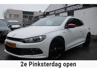 Volkswagen Scirocco 2.0 TSI Highline Plus | GTS |Automaat | PANO | Cruise control | Airco | Stoelverwarming | Parkeer sensor