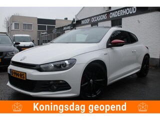 Volkswagen Scirocco 2.0 TSI Highline Plus | GTS |Automaat | PANO | Cruise control | Airco | Stoelverwarming | Parkeer sensor