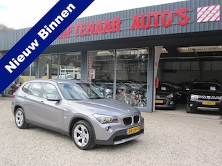 BMW X1 sDrive18i Executive AUTOMAAT met trekhaak apk 28-02-2027