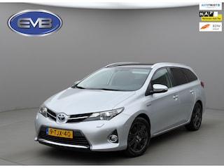 Toyota Auris Touring Sports 1.8 Hybrid Lease+, panoramadak, trekhaak, stoelverwarming, dealer onderhouden, NL auto met nap