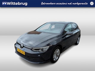 Volkswagen Golf 1.0 TSI Life Multimedia Trekhaak / Digital cockpit / PDC / App-connect / Apple carplay / LED verlichting / Navigatie