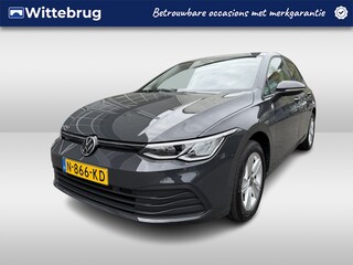 Volkswagen Golf 1.0 TSI Life Multimedia Trekhaak / Digital cockpit / PDC / App-connect / Apple carplay / LED verlichting / Navigatie