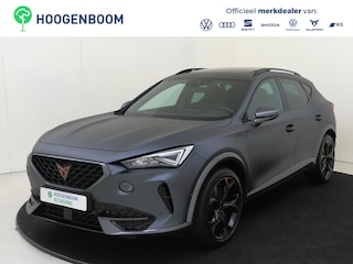 Cupra Formentor 1.4 e-Hybrid VZ Performance | Panoramadak | Matte lak | Stoel- en stuurwielverwarming | Cupra mode | Parkeerassistent | Sfeerverlichting | Keyless | Adaptieve demping |