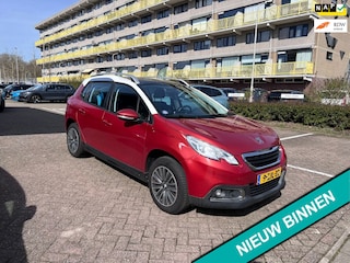 Peugeot 2008 1.2i Automaat Airco Cruise Trekhaak Navi 101.000km. Panorama