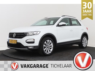 Volkswagen T-Roc 1.5 TSI Style | Trekhaak | Org NL | CarPlay | 150 PK | Navigatie |