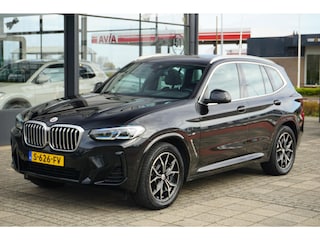 BMW X3 xDrive20i Business Edition Plus | M pakket | Pano | LASER