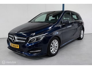 Mercedes-Benz B-klasse 180 Ambition NL-AUTO / LED / AUTOMAAT / NAVI