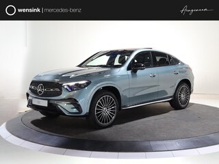 Mercedes-Benz GLC 300e 4MATIC Sport Edition | AMG | Panoramadak | Premium | Head-up | Treeplanken | Trekhaak |