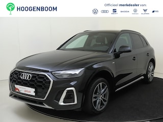 Audi Q5 55 TFSI e S edition | Trekhaak | Dodehoek detectie | Keyless | Navigatie Plus | Adaptieve cruise control |  Stoelverwarming | Achteruitrijcamera | 3-zone airco |