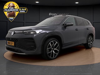 Volkswagen Tayron 1.5 eHybrid R-Line | Pano Dak | Head-up Display | 360 Camera | Side Assist | ACC | Stuur-/Stoelverwarming | Elek. Achterklep | 20'' |