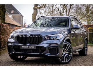 BMW X5 xDrive45e M Sport Sky Lounge Laser Soft Close 22" Vierwielbesturing Harman Kardon