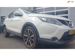 Nissan Qashqai 1.2 Premier Edition