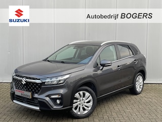 Suzuki S-Cross 1.4 Boosterjet Select Smart Hybrid Navigatie ( via Apple Caprlay/Android Auto ), Climate Control, Cruise Control, 17"Lm, Keyless Entry