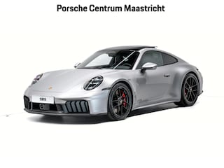 Porsche 911 Carrera 4 GTS