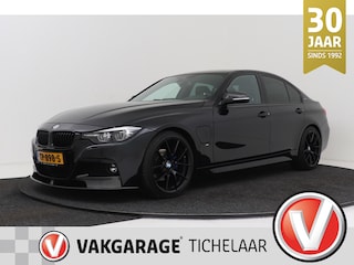 BMW 330e M Sport Edition | UNIEK! | Org NL | M3 Stuurwiel | Leer | Sportstoelen | Camera | Breed Navi | Stoelverwarming |